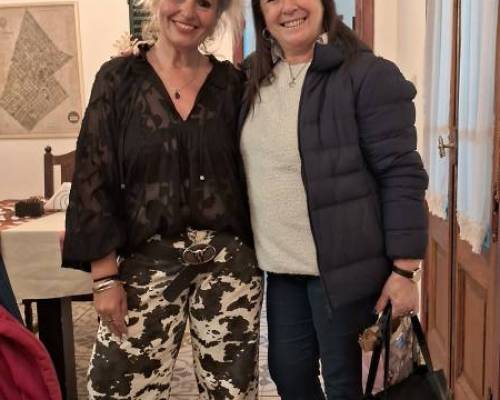 35425 79 Y si nos encontramos a cenar en LO DE EMILIO otra vez?