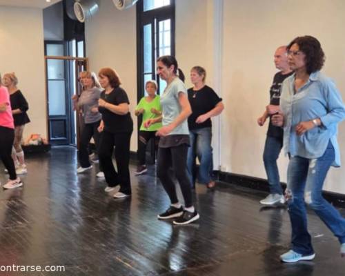 35426 2 Te invito a una clase de Ritmos variados (pop, latino, cumbia, disco, reggaetón, cuarteto,etc) especial para principiantes!