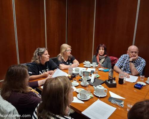 Una reunión muy agradable y un cuento excelente!!!! :Encuentro Grupal Club de lectura: Los martes son puro cuento...