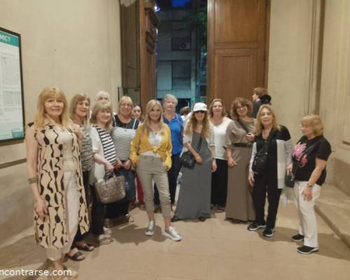 35478 6 Noche de Coros