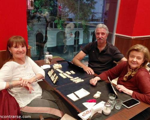 35482 7 Jugamos Rummy en Caballito!!