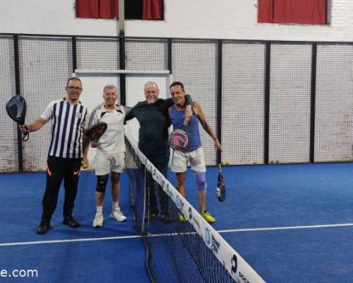 35489 4 ** JUGAMOS AL PADDLE **