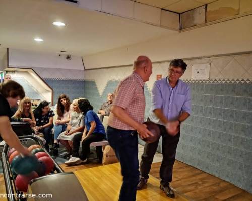 35500 33 VAMOS AL BOWLING EN PATERNAL