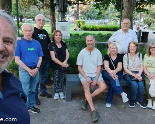 35522 8 NOS VEMOS? Caminamos y seguimos festejando la vida