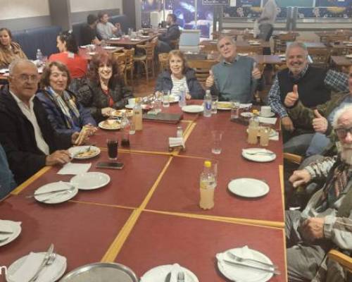 35574 2 NOS VEMOS? Caminamos y seguimos festejando la vida