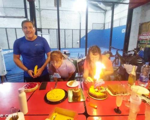 35589 10 ** JUGAMOS AL PADDLE **