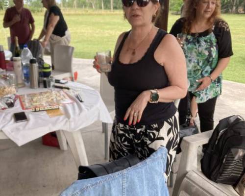 Jaja.. Me tomaste distraida. :Encuentro Grupal TURISMO RURAL, DIA DE CAMPO Y BRINDIS FIN DE AÑO.