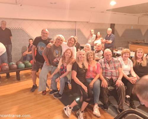 35621 19 VAMOS AL BOWLING EN PATERNAL