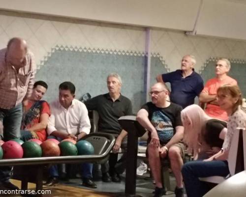 35621 3 VAMOS AL BOWLING EN PATERNAL