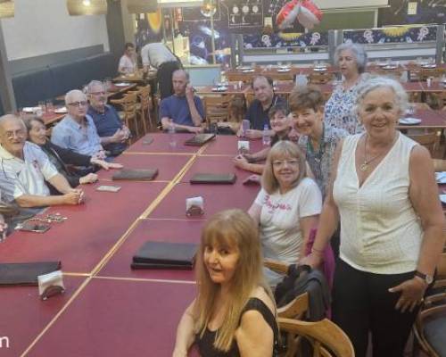 35622 3 NOS VEMOS?Caminamos y festejamos, los cumpleaños de Alejandra y Ana