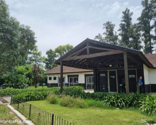 35636 1 Excursion en PILAR, show, Baile, cantantes, desayuno, almuerzo, merienda y TRANSPORTE. Fiesta Fin de Años 2025