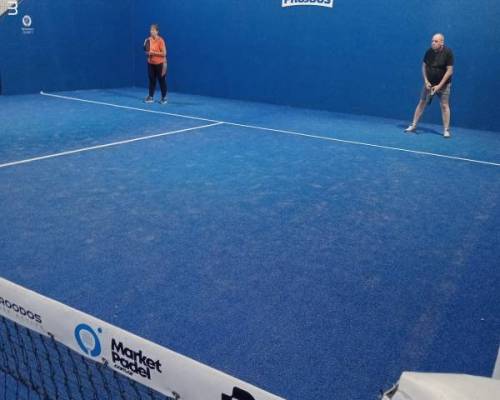 35640 6 ** JUGAMOS AL PADDLE **