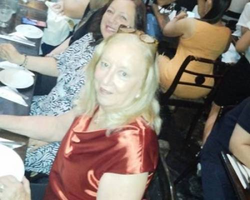 35699 10 FESTEJAMOS FIN DE AÑO CON CENA, BAILE Y KARAOKE