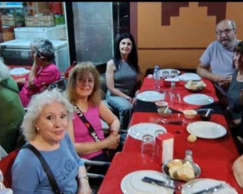 35751 2 Caminamos juntos en Saavedra. festejamos Fin de año