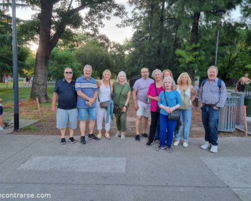 35751 5 Caminamos juntos en Saavedra. festejamos Fin de año