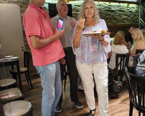 35758 17 NOS VEMOS?  y seguimos festejando la vida