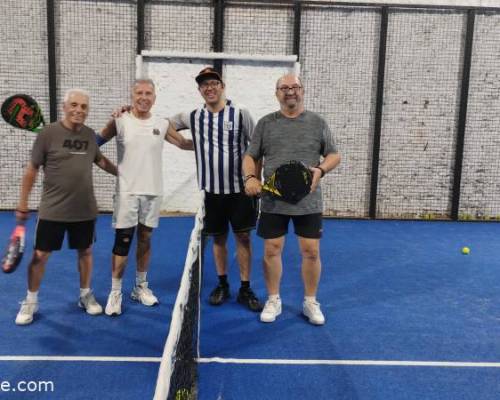 35781 7 ** JUGAMOS AL PADDLE **