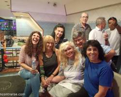 VAMOS AL BOWLING EN PATERNAL