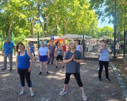 Vení a elongarte, flexibilizarte íntegramente.trabajar articulaciones  ,columna vertebral .Tonificante ,con el excelente maestro Aldo von Landesen .