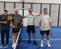 ** JUGAMOS AL PADDLE **