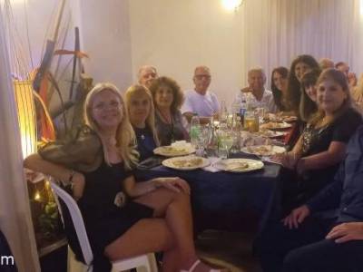 Encuentro :  FIESTA LATINA DE ENCONTRARSE, TE LO VAS A PERDER ? 