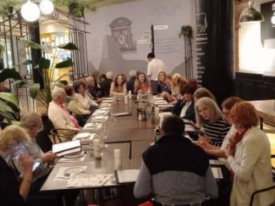 Encuentro : BUENOS AIRES Belle epoque Palacios e Historias.- 