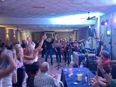 Encuentro : ¡¡SWING Y SABOR,!! VAMOS A BAILAR, SALSA , BACHATA Y OTROS RITMOS A PURA DIVERSION 