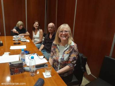 Encuentro : Club de lectura: Los martes son puro cuento... 