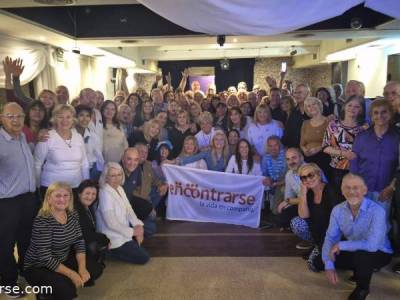 Encuentro DOMINGO CON RITMO Y ALEGRIA, Bailamos aunque afuer
