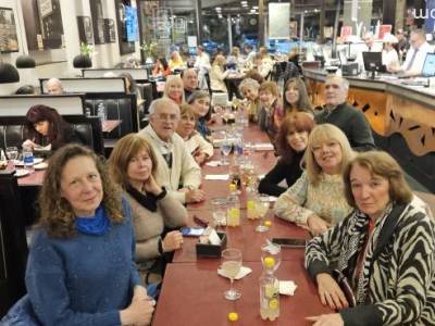 Encuentro : ¿NOS VEMOS? Y festejamos el cumpleaños de Silvia 
