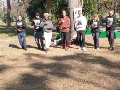 Encuentro : CLASE ABIERTA DE  TAI CHI/CHI KUNG en Plaza Irlanda.  
