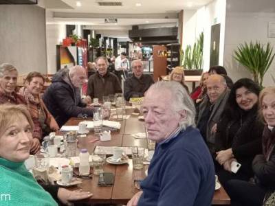 Encuentro : CAFÉ FILOSOFICO- Díalogo, Reflexíon e intercambio Grupal. 
