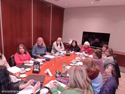 Encuentro Club de lectura: Los martes son puro cuento...