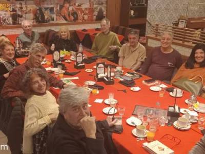 Encuentro : CAFÉ FILOSOFICO- Díalogo, Reflexíon e intercambio Grupal. 