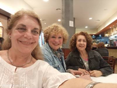 Encuentro : TARDE DE MERIENDA Y BUENA MÚSICA  