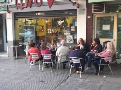 Encuentro : CUCURUCHO en P. CENTENARIO + DELEITE ni intentarlo !!!!!!! 