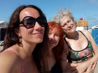 Encuentro : Fin de semana laaaargo en la playa  