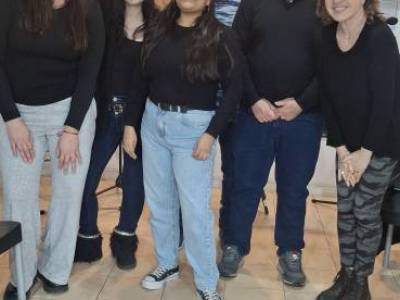 Foto Buscar Amigos 