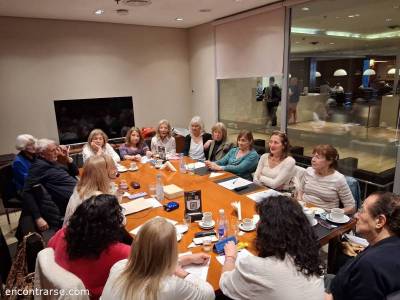 Encuentro Club de lectura: Los martes son puro cuento...