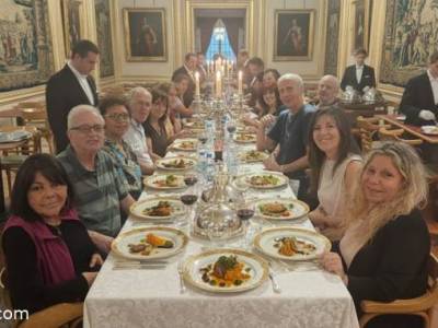 Encuentro : NOS VEMOS? y seguimos festejando la vida 