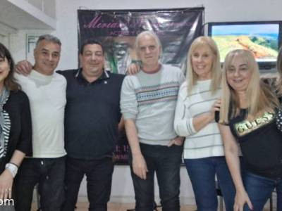 Encuentro :  TENES GANAS DE CANTAR, ACÁ ESTAMOS! 9 AÑO CONSECUTIVO DEL TALLER DE CANTO  ! 