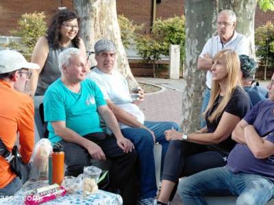 Encuentro : Jugamos Ping Pong en Parque Chacabuco!! 