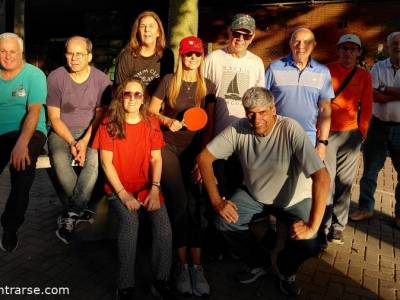 Encuentro : Jugamos Ping Pong en Parque Chacabuco!! 