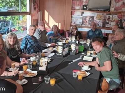 Encuentro : CAFÉ FILOSOFICO- Díalogo, Reflexíon e intercambio Grupal. 