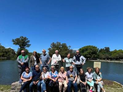 Encuentro : CAMINATA EN PRIMAVERA ... A CAMINAR POR EL LAGO 