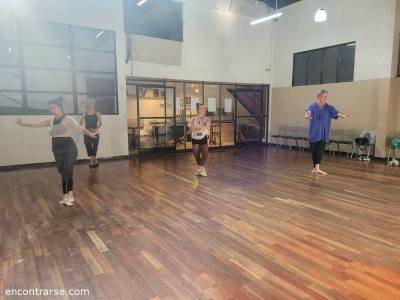 Encuentro :  TALLER DE DANZA CLASICA. EN TEATRO EL JUVENIL.. ICON ALDO VON LANDESEN 