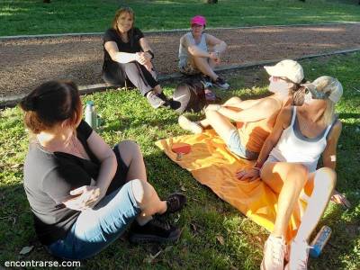 Encuentro : Jugamos Ping Pong en Parque Chacabuco!! 