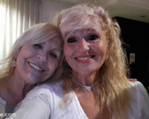 35800 14 FESTEJAMOS DIA DE LA MUJER, A LO GRANDE NOCHE DE AMIGOS Y CELEBRACION