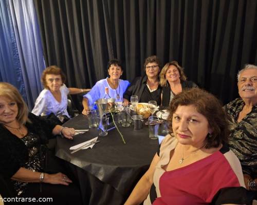 PATRI, y las chicas , siempre con su mejor onda :Encuentro Grupal FESTEJAMOS DIA DE LA MUJER, A LO GRANDE NOCHE DE AMIGOS Y CELEBRACION