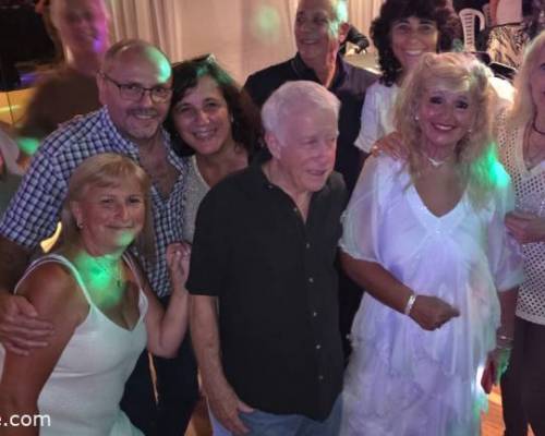 35800 6 FESTEJAMOS DIA DE LA MUJER, A LO GRANDE NOCHE DE AMIGOS Y CELEBRACION